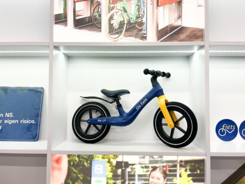 NS komt met OV-loopfiets voor allerkleinsten