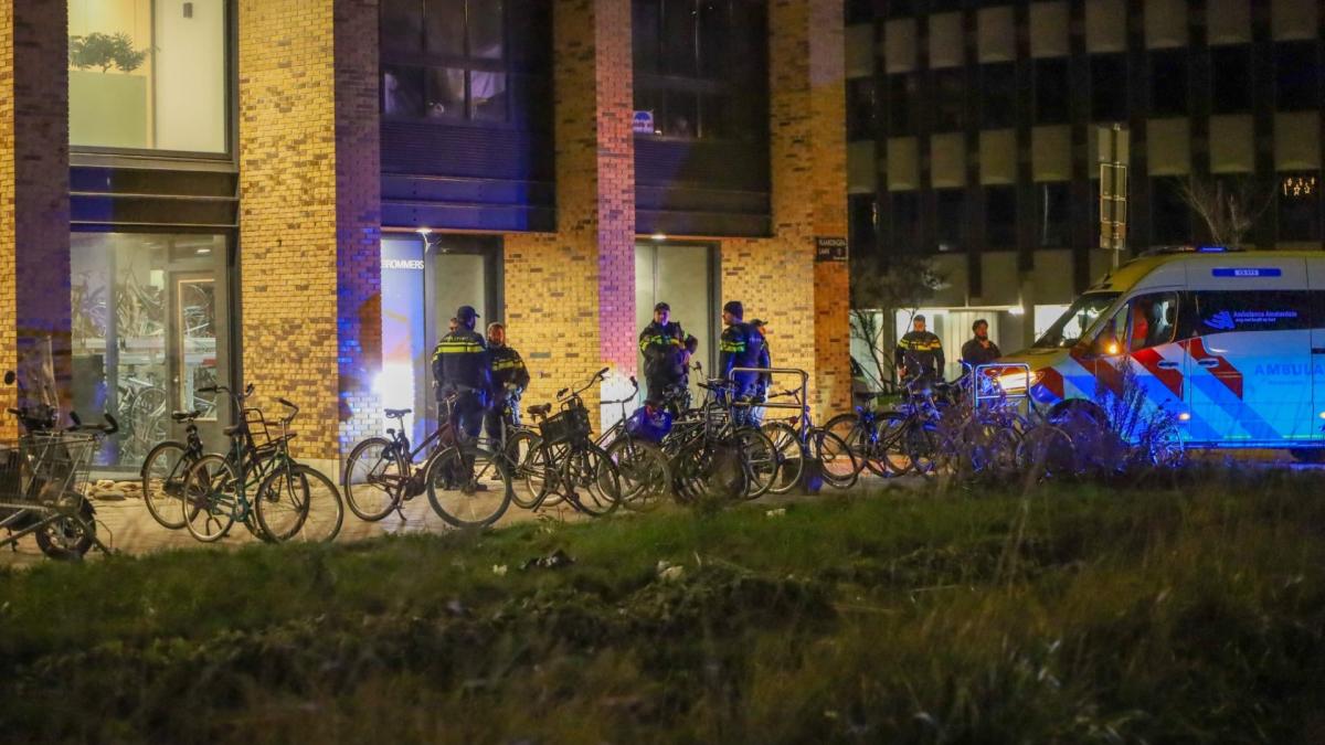 Man lichtgewond bij schietpartij in Slotervaart, drie aanhoudingen