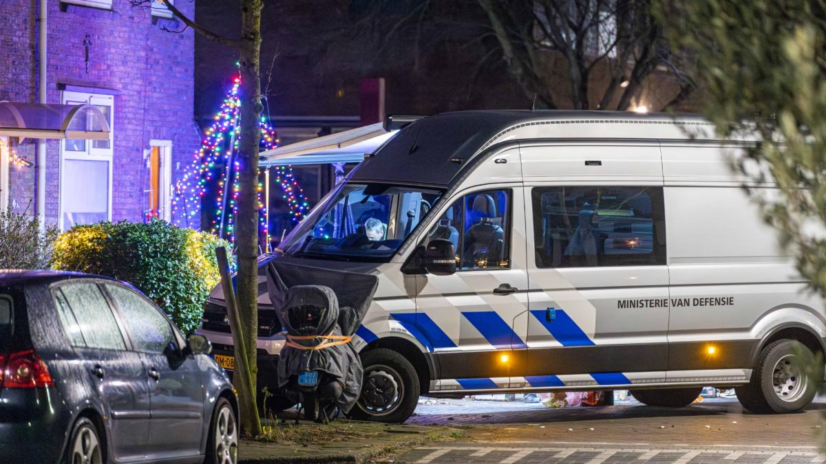 1100 kilo illegaal vuurwerk gevonden in woning in Weesp