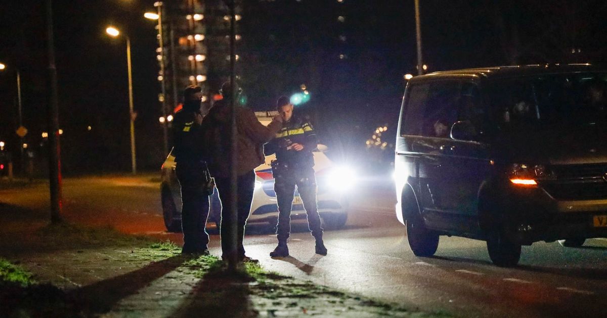 112-nieuws: Politie vindt 34 kilo illegaal vuurwerk | Onderzoek in waterwingebied Amersfoort - RTV Utrecht