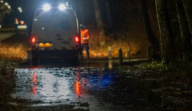 Geen water in Drachten en omgeving: leidingbreuk bij de Noorderhogeweg