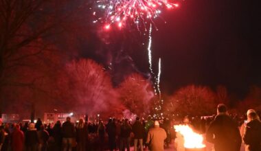 LIVE | Zo knalt Overijssel het jaar uit • Vuurwerkshow in Tuk