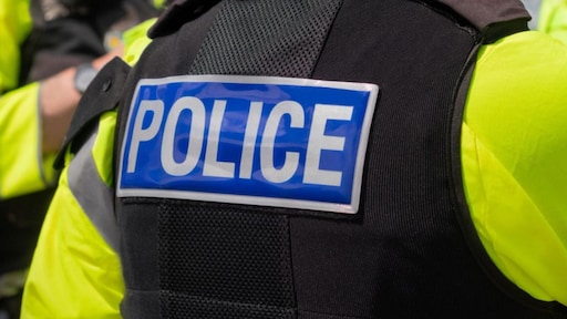 ex-man aangeklaagd voor jarenlang misbruik van vrouw