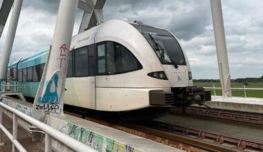 112-nieuws woensdag 17 december: Trein botst op fiets in Hoogezand: minder treinen tussen Stad en Bad Nieuweschans