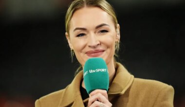 Engelse presentatrice wordt onwel op live tv, oplettende Wright vangt haar op