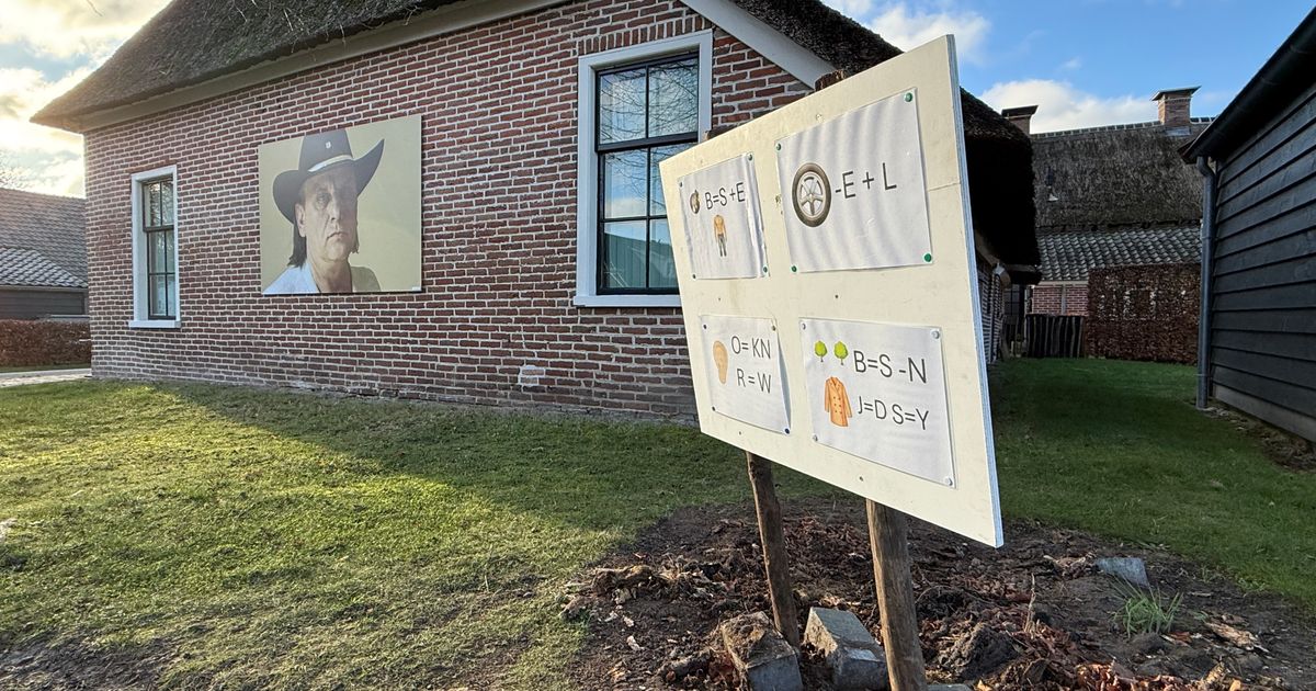 Levensgroot houten standbeeld Harry Muskee in Grolloo verdwenen, 'dieven' laten rebus achter