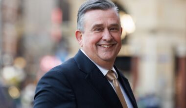 Gouverneur Emile Roemer blikt terug op 2025: 'Den Haag is alleen met zichzelf bezig'