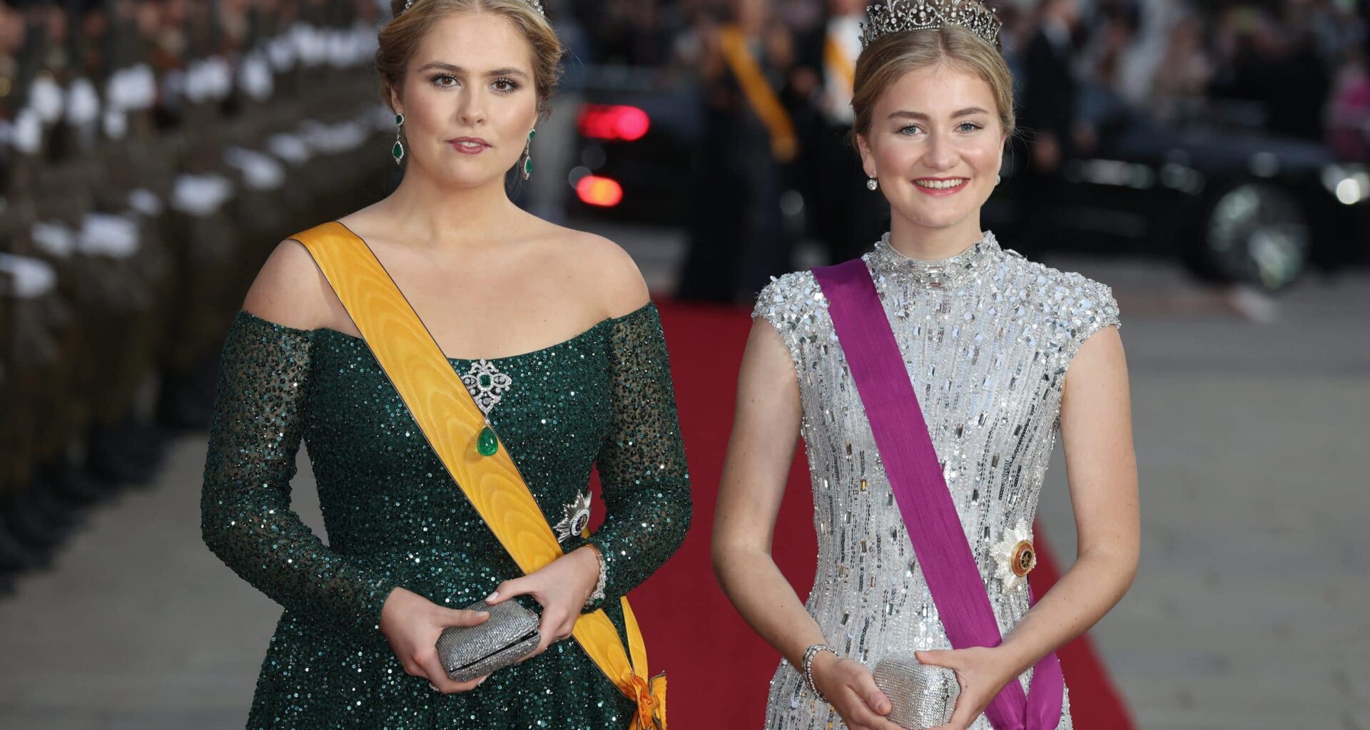 Genieten: Amalia's tiara momenten in beeld