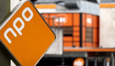 Logo van de NPO op het Mediapark