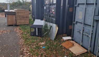 Verhuurbedrijf helpt bij opsporen verdachte afvaldumping