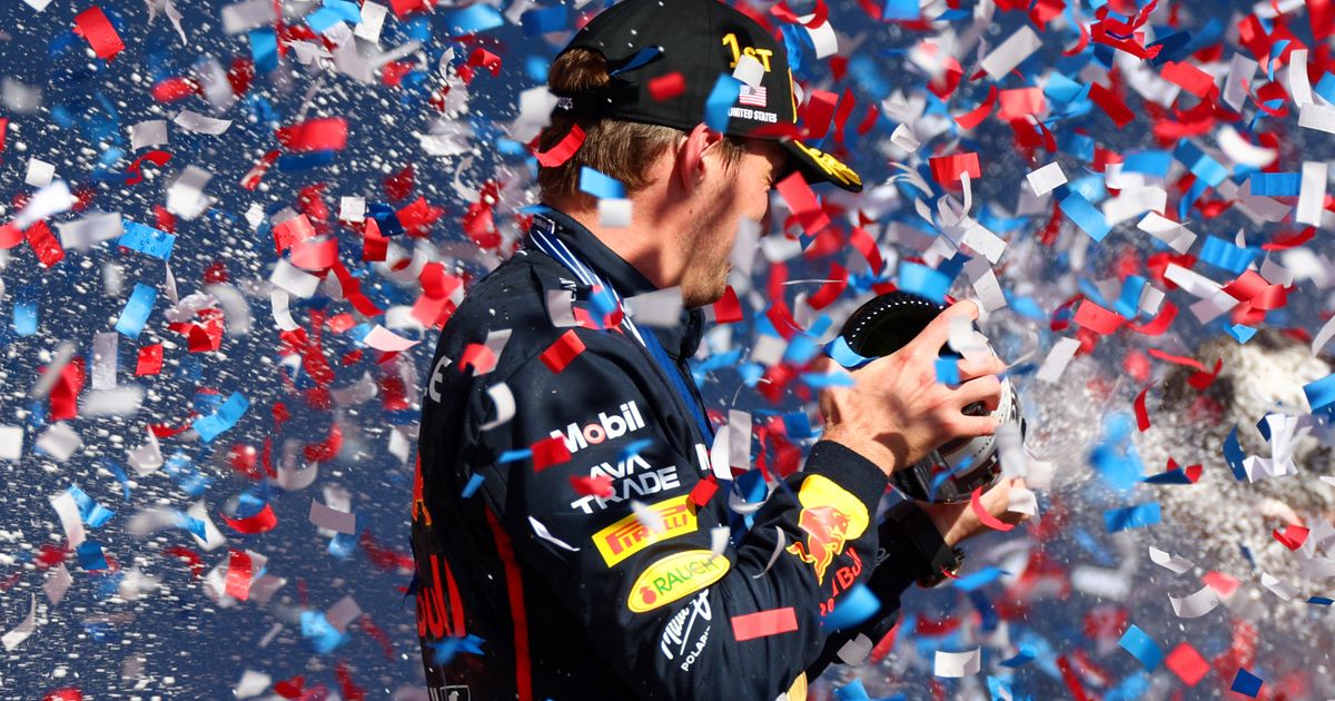 Het jaar van Max Verstappen: hoe hem en ons een ommekeer voor de eeuwigheid ontnomen werd