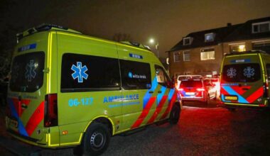 Vechtpartij in hotel • auto over de kop