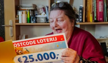 Straatprijs Postcode Loterij brengt straat in rep en roer: 'Ik gun het ze van harte' - Omroep West