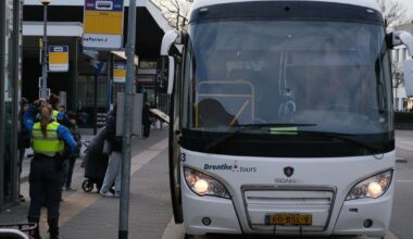 Westerwolde: 'Passagiers pendelbus tussen Emmen en Ter Apel betalen niet in de bus, kosten worden anders gedekt'