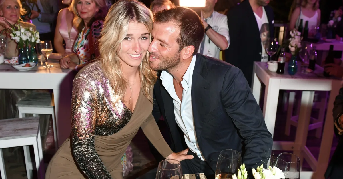 Rafael van der Vaart viel als een blok voor Estavana: 'Vond haar een lekker wijf'