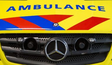 Op de N59 is een persoon omgekomen.