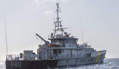 Een schip van de Kustwacht van Aruba.