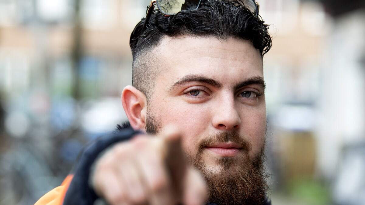 AMSTERDAM -e lachgaskoning werd lijsttrekker van de Amsterdamse Feestpartij