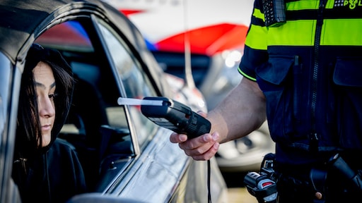 Vlaamse app waarschuwt automobilisten voor alcoholcontroles: 'Niet alleen slecht'