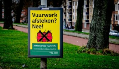 Drie kinderen gewond aan handen en gezicht door vuurwerk in Leidschendam