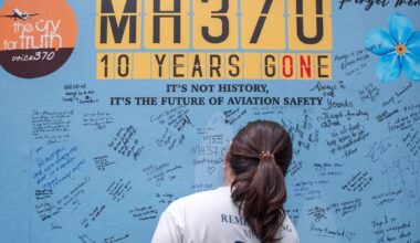 De vergoeding is bedoeld ter compensatie voor het verlies van hun dierbaren, de begrafeniskosten en het emotionele leed.