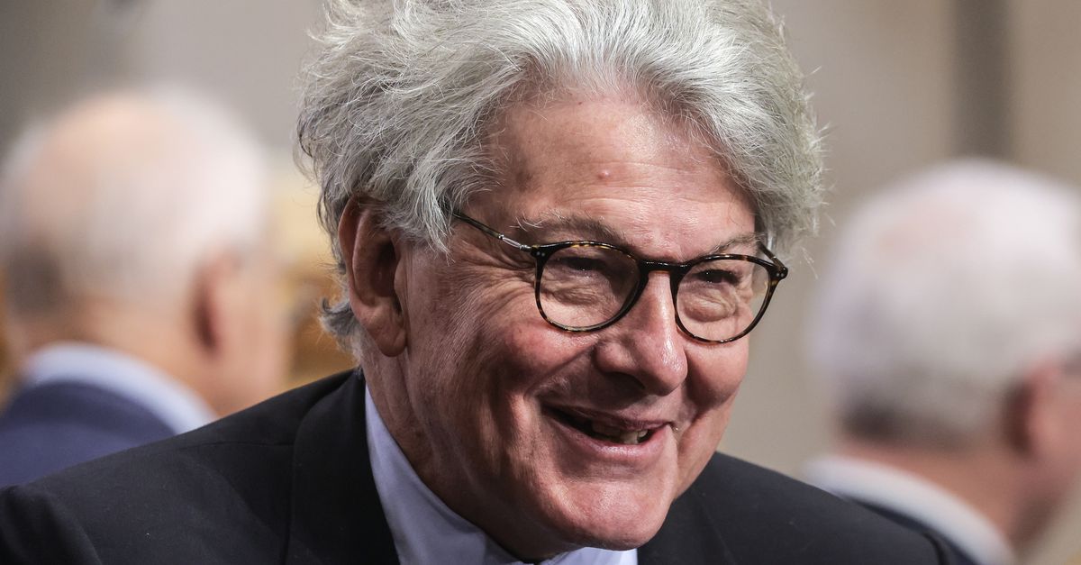 VS leggen visumsancties op aan voormalig EU-commissaris Breton, die strengere regels voor Big Tech ontwierp