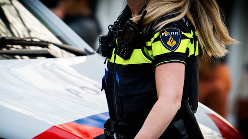 Hulpverleners in Tilburg aangevallen met vuurwerk, drie jongeren aangehouden