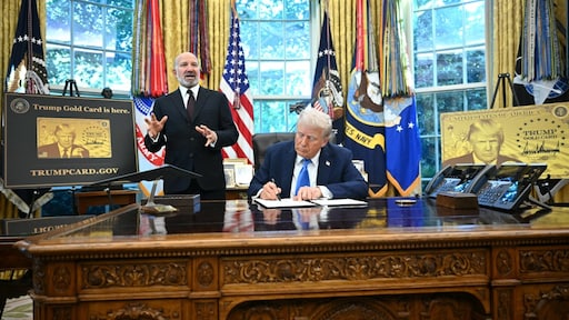 Cashen op migranten (en ontmoedigen): Amerikanen willen ton per jaar voor werkvisum