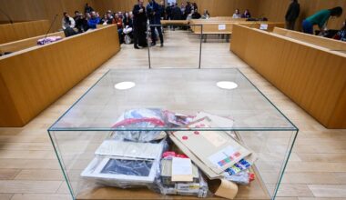 Uit analyses bleek verder dat de jongere dochter Luan een grote hoeveelheid slaapmiddelen voor volwassenen had ingenomen