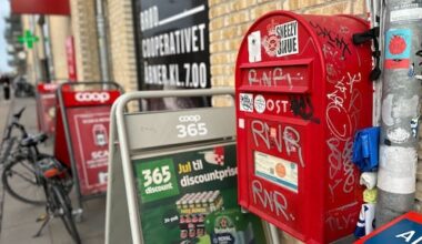 Denemarken stopt na 400 jaar met postbezorging, ook verandering in Nederland