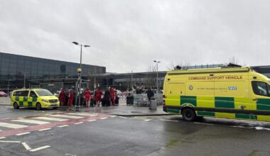 Hulpdiensten bij de luchthaven Heathrow.