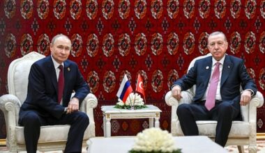 Turkije roept Rusland op tot gedeeltelijk staakt-het-vuren in Oekraïne