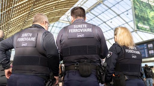 Drie vrouwen in Parijse metro neergestoken, verdachte opgepakt