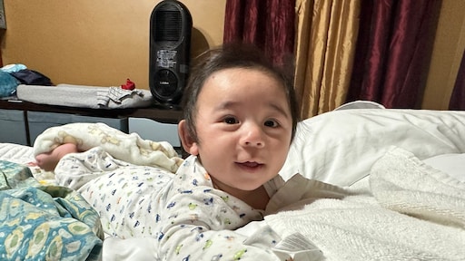 baby gezond geboren na zwangerschap buiten baarmoeder