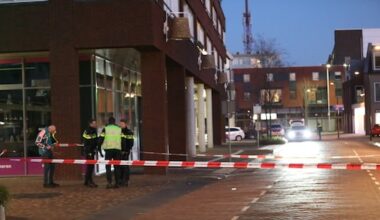 Automobilist die inreed op groep mensen in Ede verdacht van poging tot doodslag