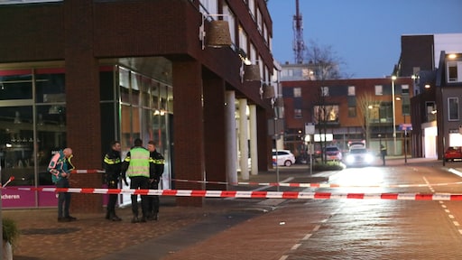 Automobilist die inreed op groep mensen in Ede verdacht van poging tot doodslag