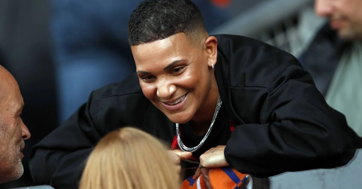 Voetbalster Shanice van de Sanden deelt heuglijk liefdesnieuws