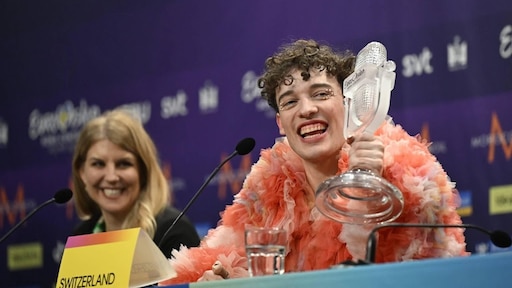 Songfestivaldirecteur betreurt terugsturen trofee door Nemo: 'Respecteren de standpunten'