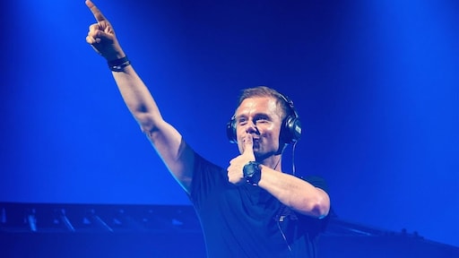 Platenlabel Armin van Buuren onder vuur: uitspraak volgt later