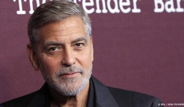 Zus George Clooney na ziekbed op 65-jarige leeftijd overleden - RTL.nl