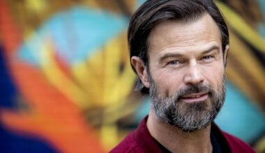 Arie Boomsma vermijdt zware thema's na 'negatieve dynamiek' VI