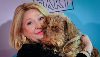 Janny van der Heijden heeft het moeilijk met verlies hondje