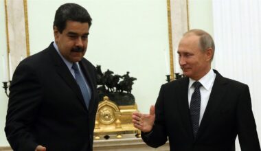 Poetin bevestigt steun aan Maduro na inbeslagname Venezolaanse olietanker door VS