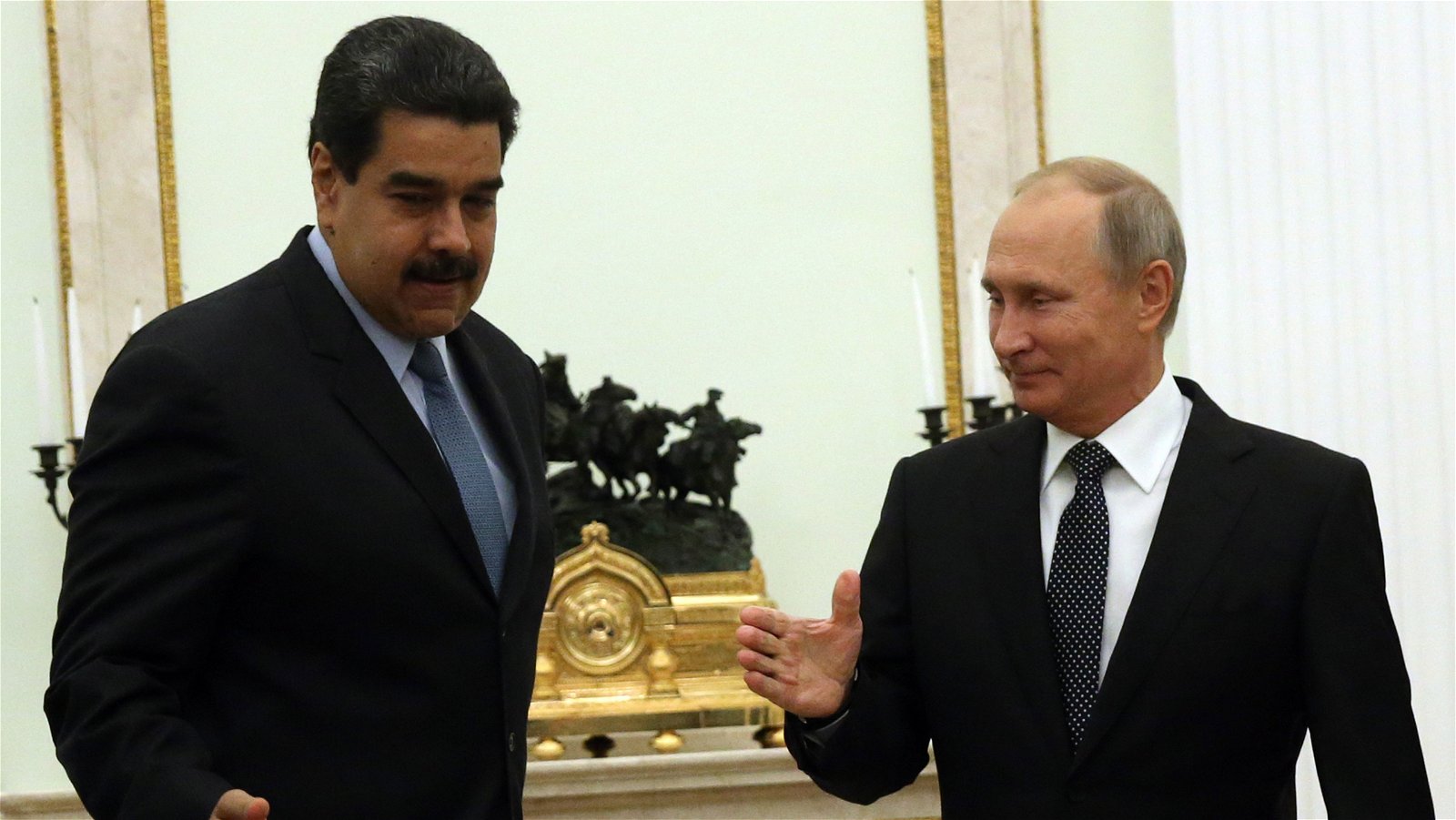 Poetin bevestigt steun aan Maduro na inbeslagname Venezolaanse olietanker door VS