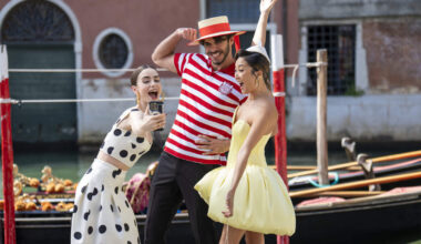 Onze recensent keek naar het vijfde seizoen van ‘Emily in Paris’: “De makers begaan een onvergeeflijke zonde” - Nieuwsblad