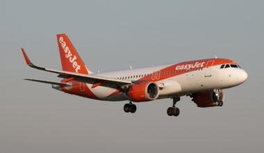 Dode oma 'fit to fly’? EasyJet-vlucht eindigt bizar