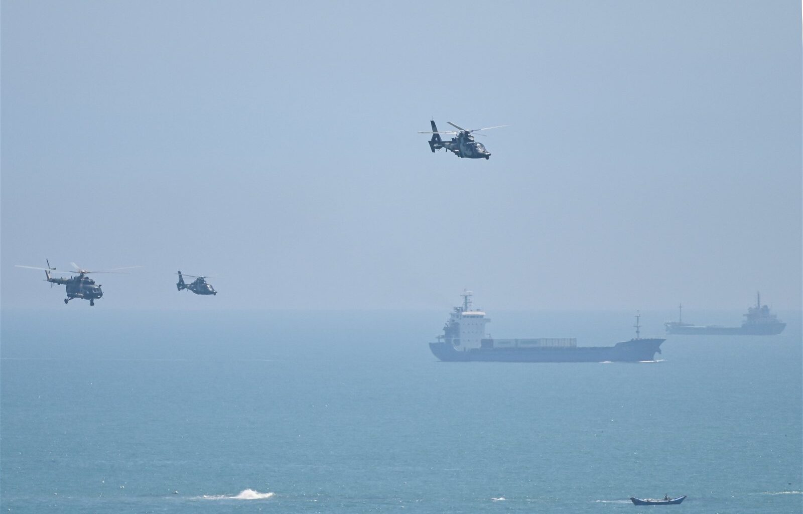 China zet recordaantal oorlogsschepen in rond Taiwan