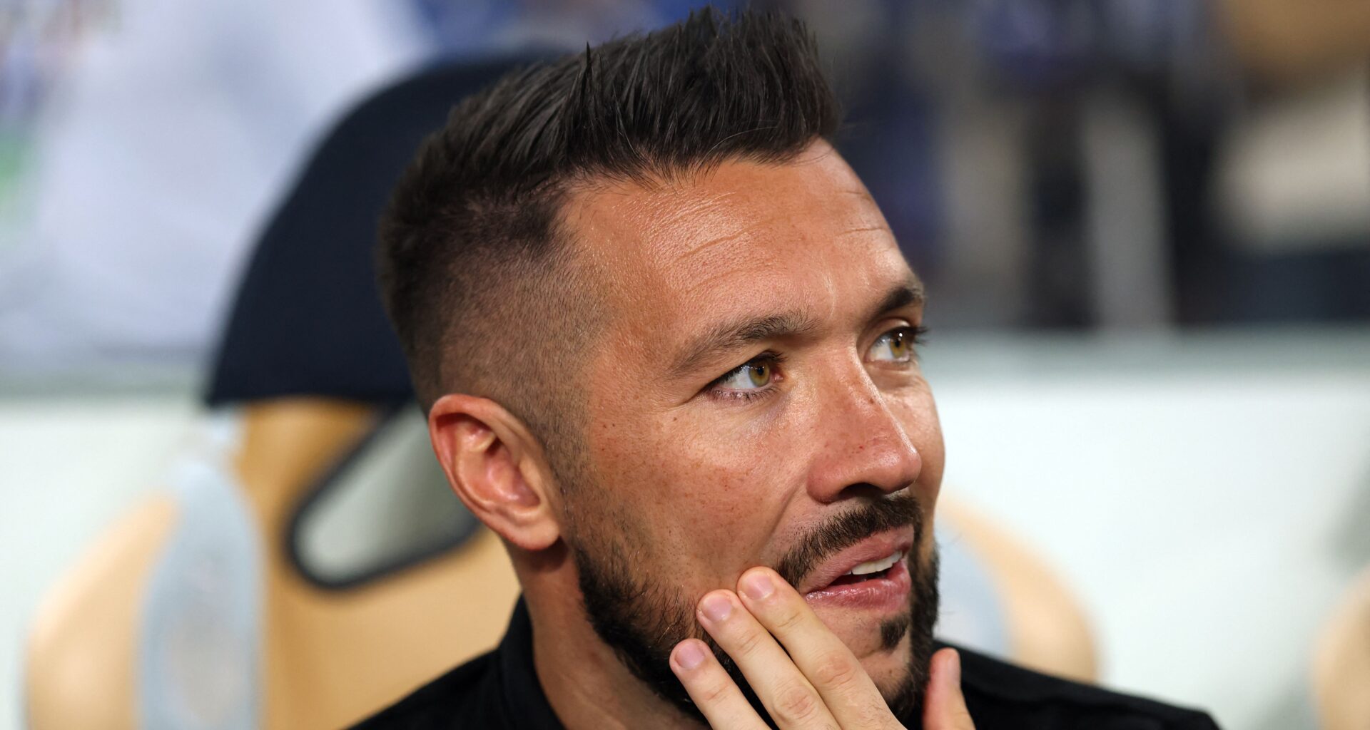 Blessure Luuk de Jong zorgt ervoor dat Francesco Farioli actie moet ondernemen