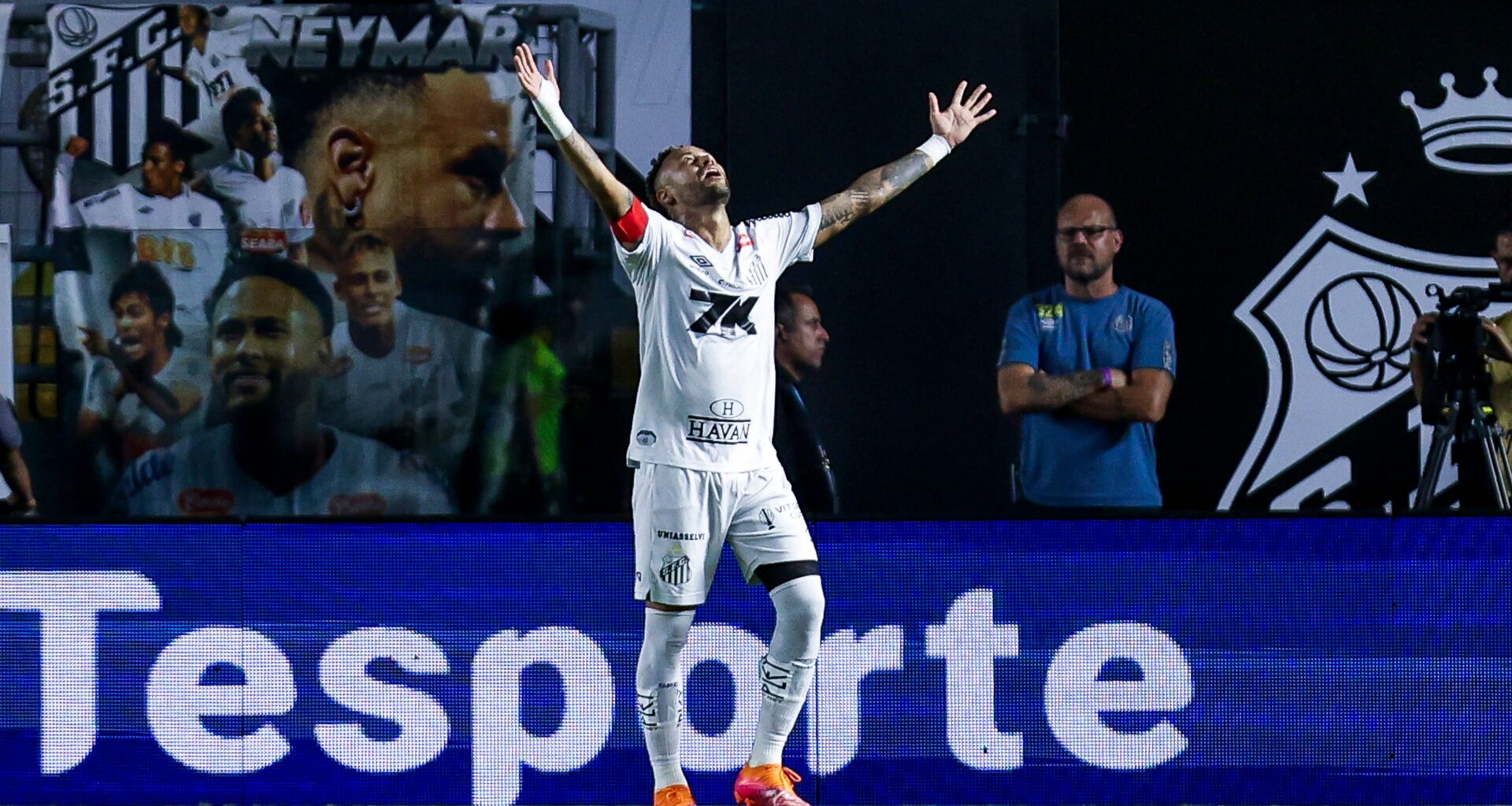 Neymar ontsnapt aan nachtmerrie: Santos blijft erin na knappe eindsprint