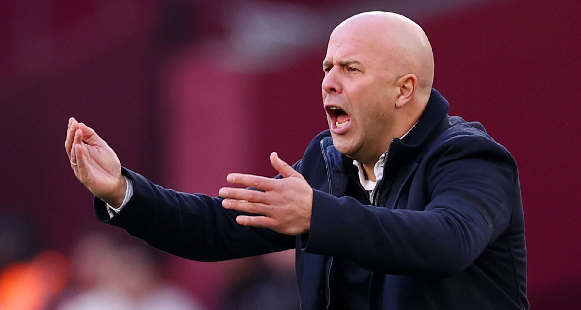 Clubicoon Liverpool geadviseerd 'messen te slijpen' na dramatische reeks Slot